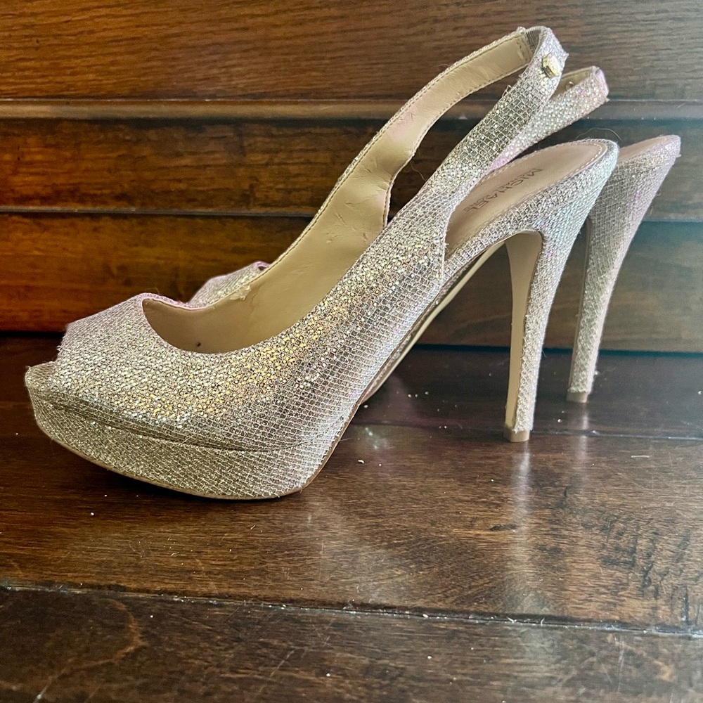 Michael Kors Platform Heel - Picture 7 of 7